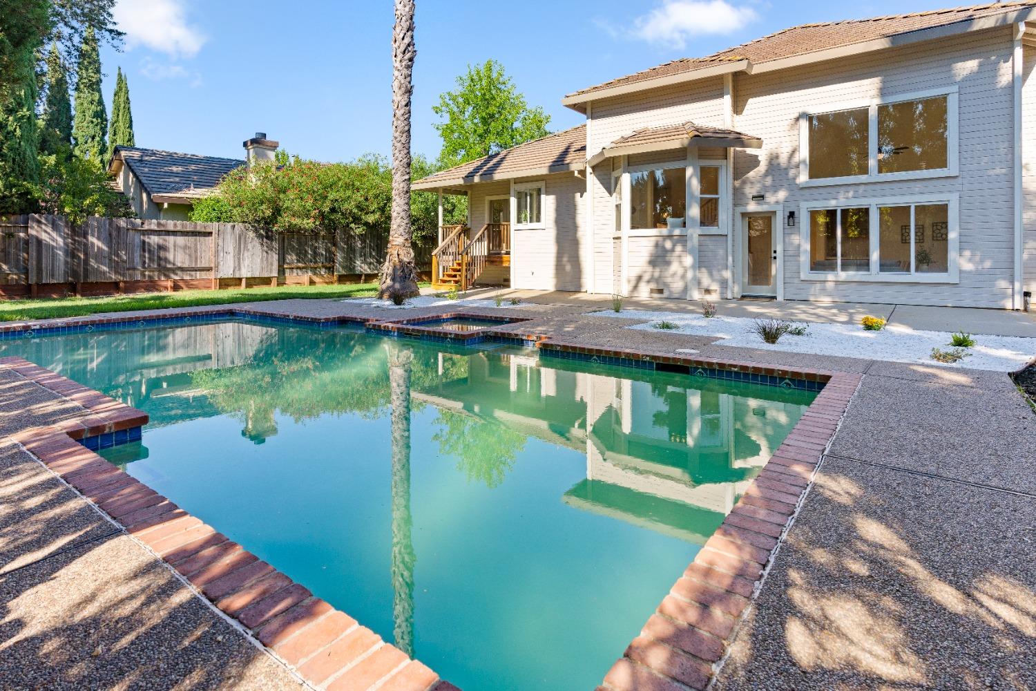 7573 Wickham Drive