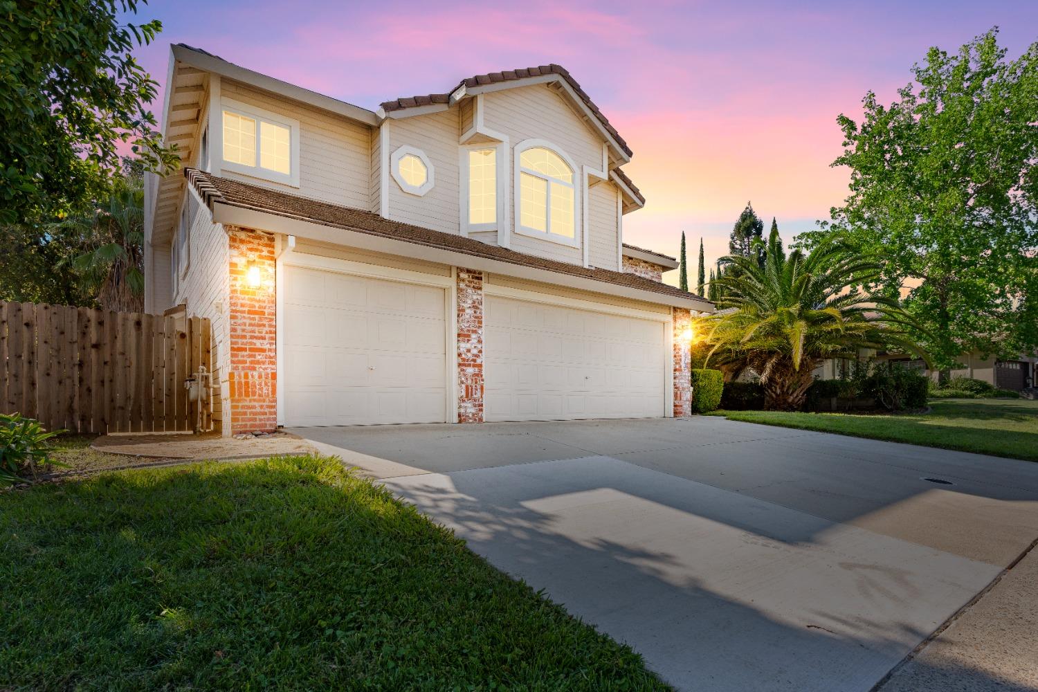 7573 Wickham Drive