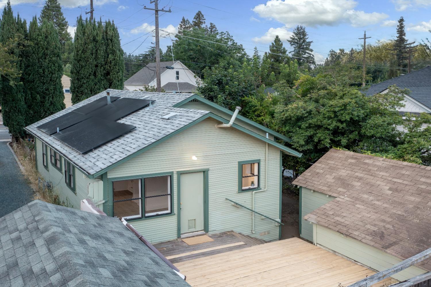 138 W Empire Street