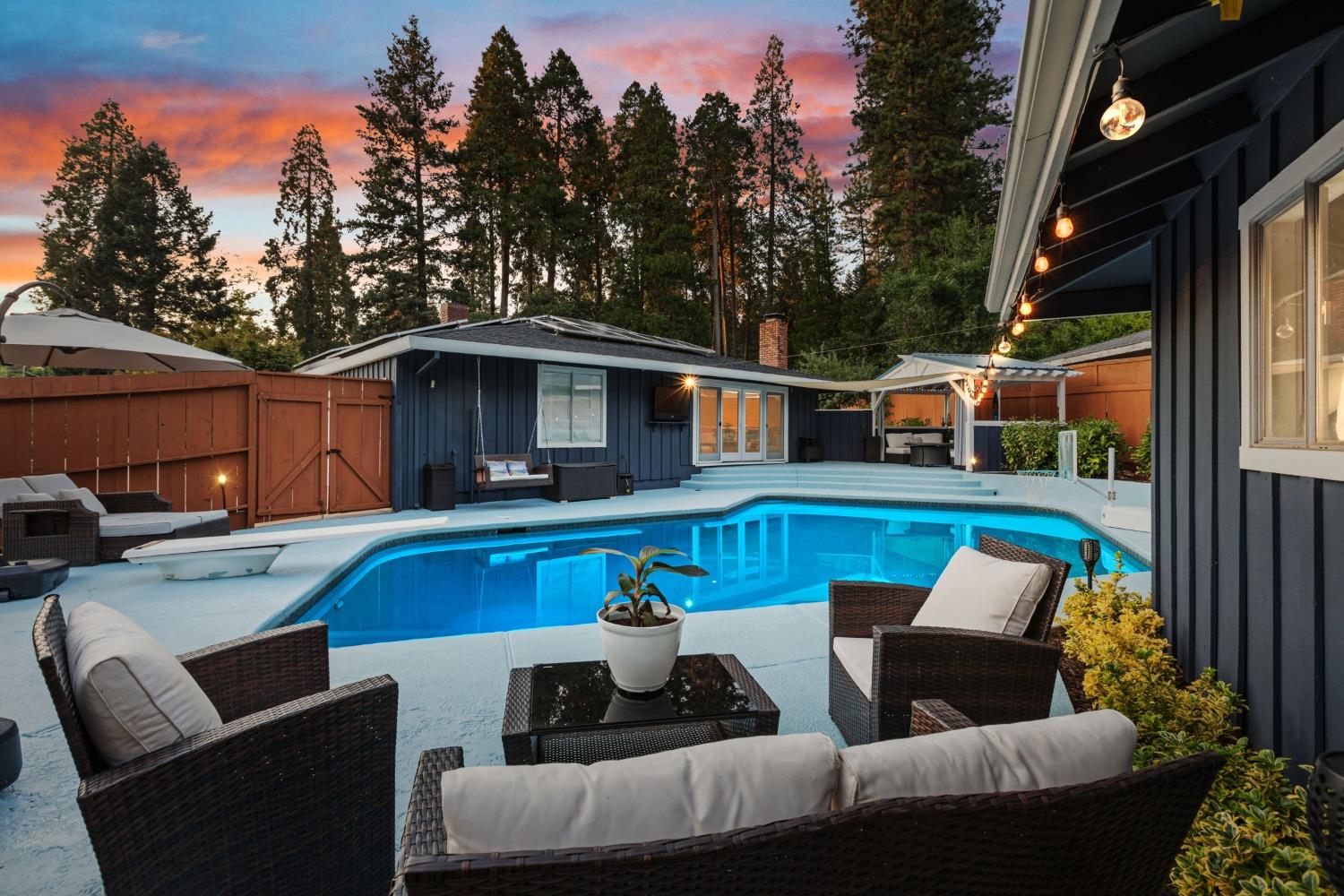 12223 Gayle Lane