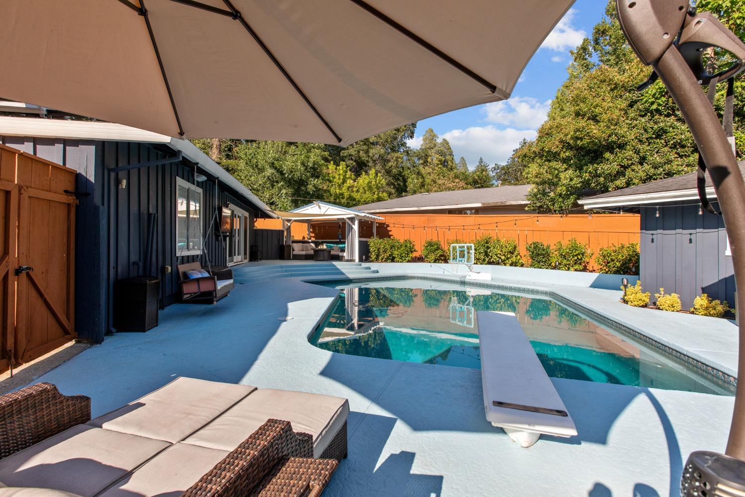 12223 Gayle Lane