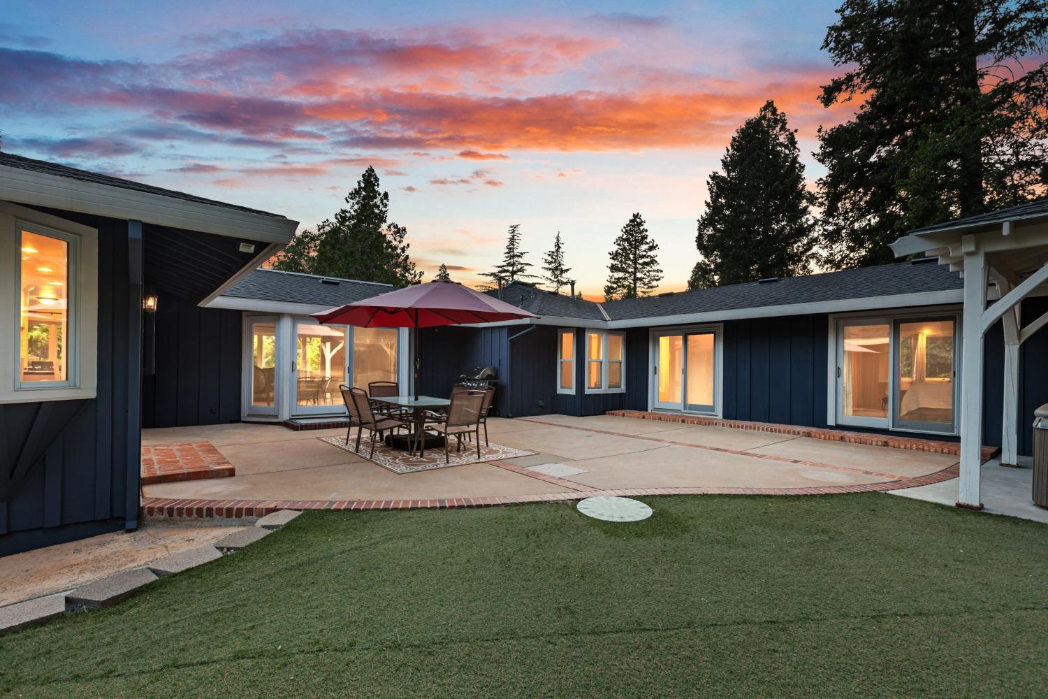 12223 Gayle Lane