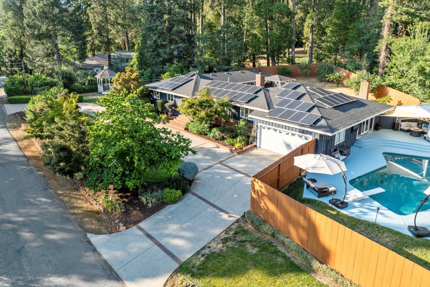 12223 Gayle Lane