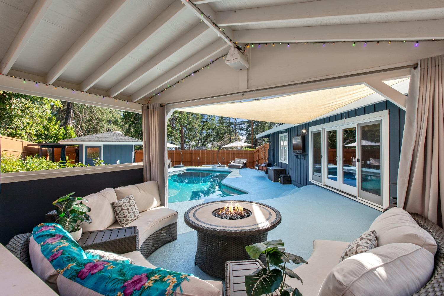 12223 Gayle Lane