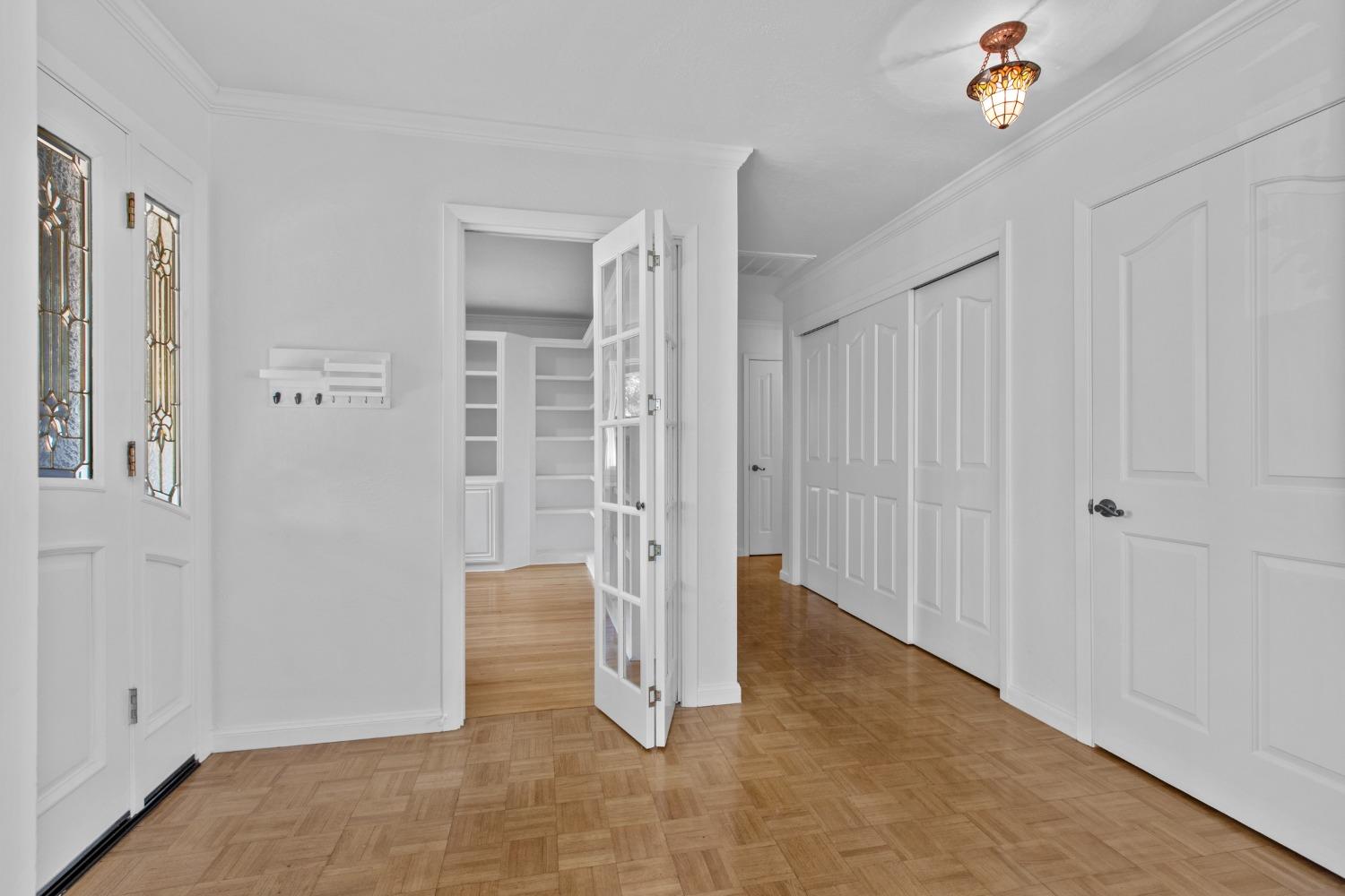 12223 Gayle Lane
