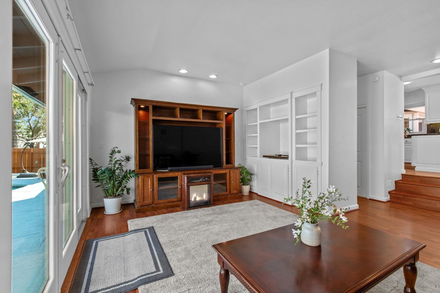 12223 Gayle Lane