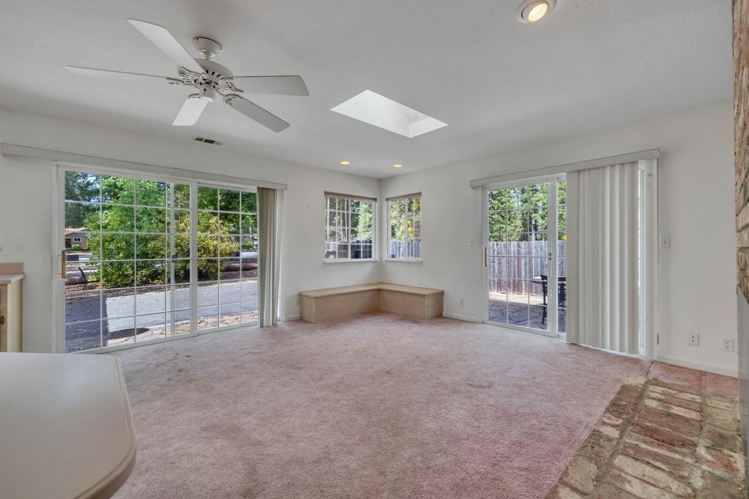 10000 Kenwood Dr