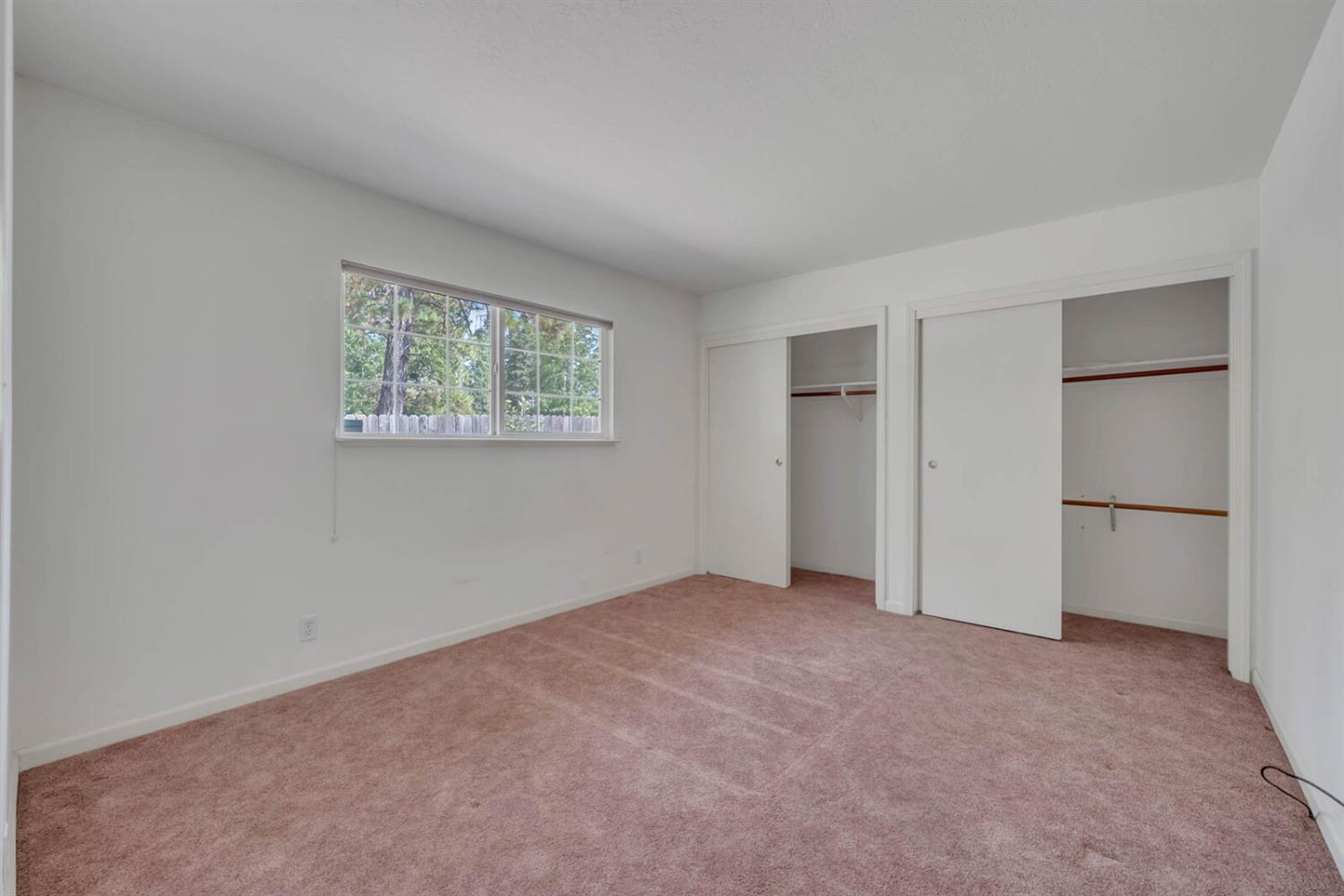 10000 Kenwood Dr