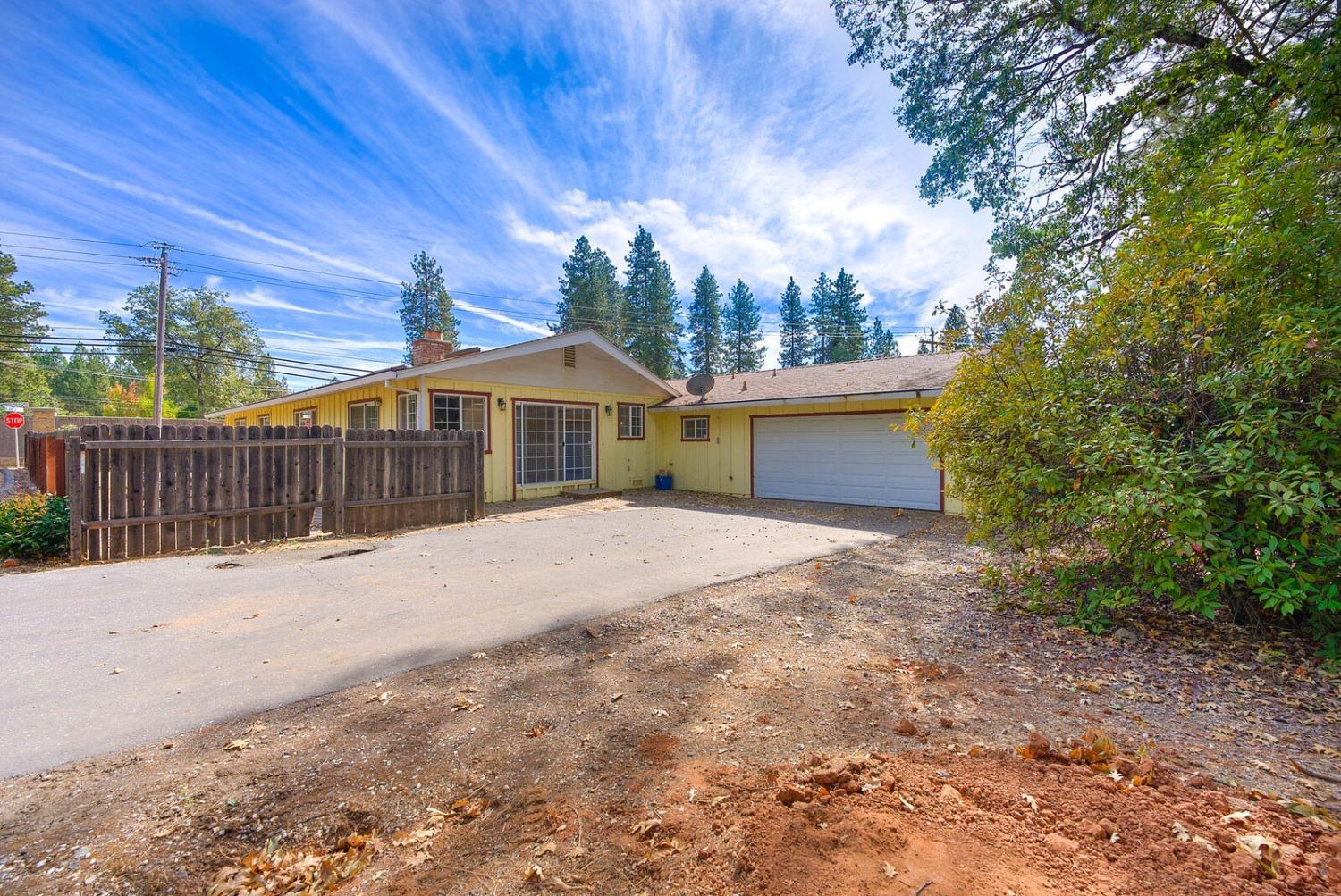 10000 Kenwood Dr