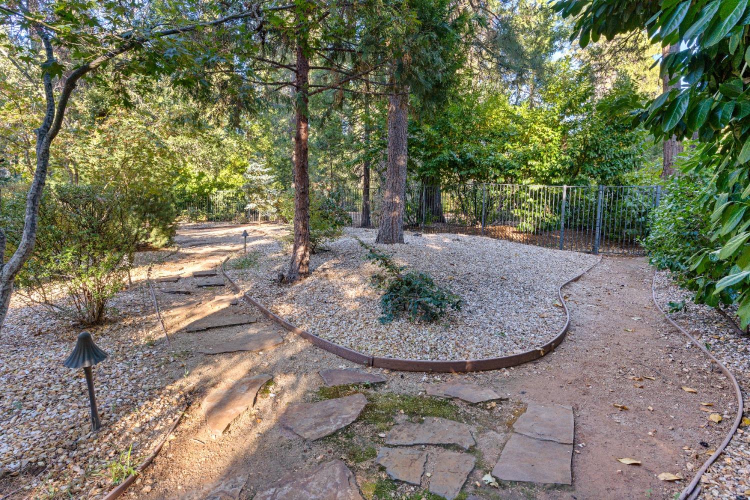 13101 Somerset Drive