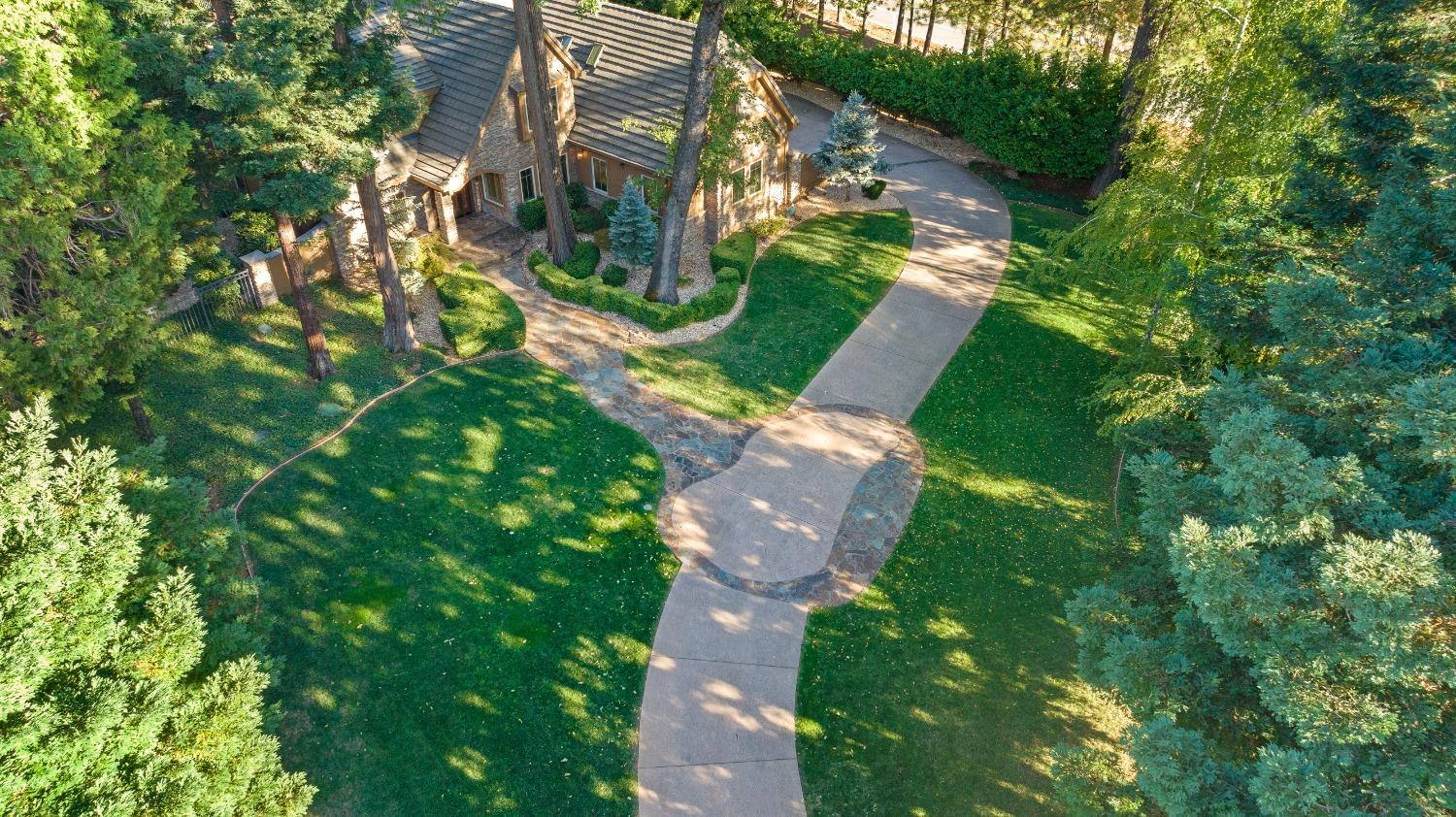 13101 Somerset Drive