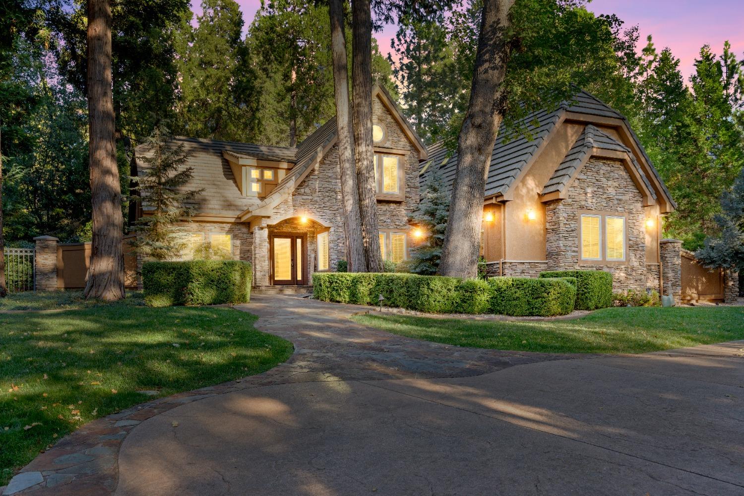 13101 Somerset Drive