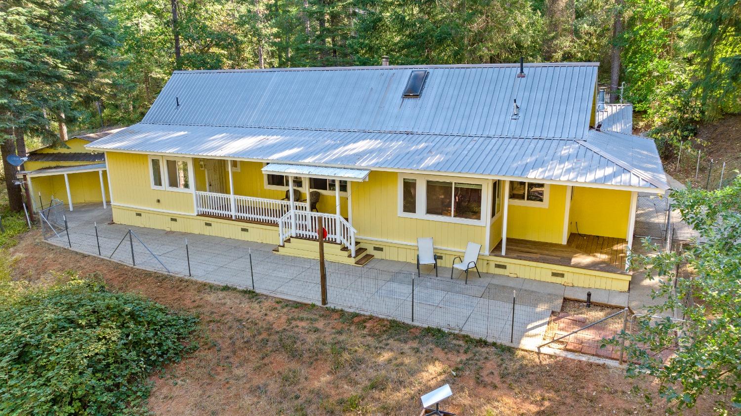 17582 New York House Road