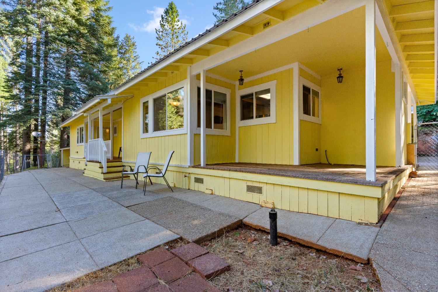 17582 New York House Road