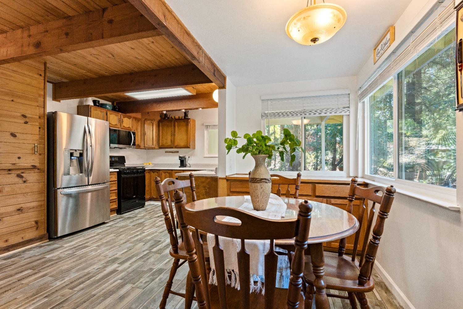 17582 New York House Road