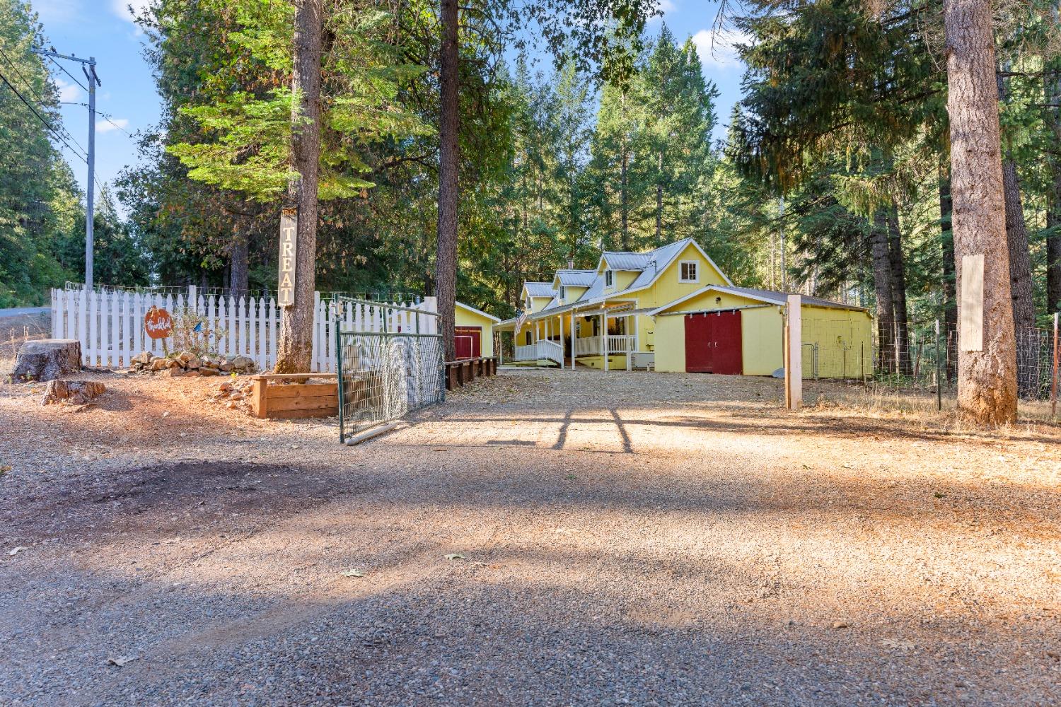 17582 New York House Road