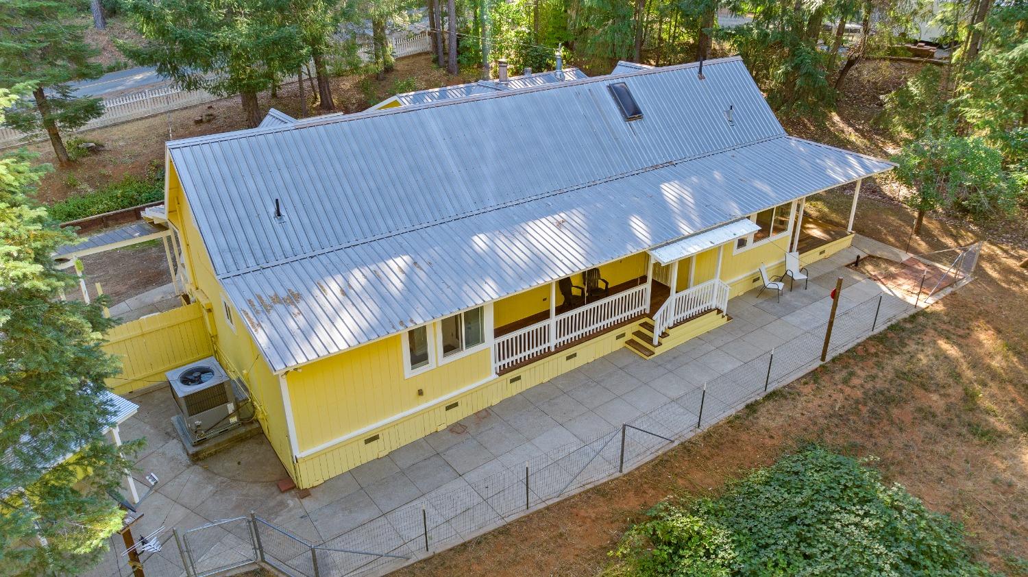 17582 New York House Road