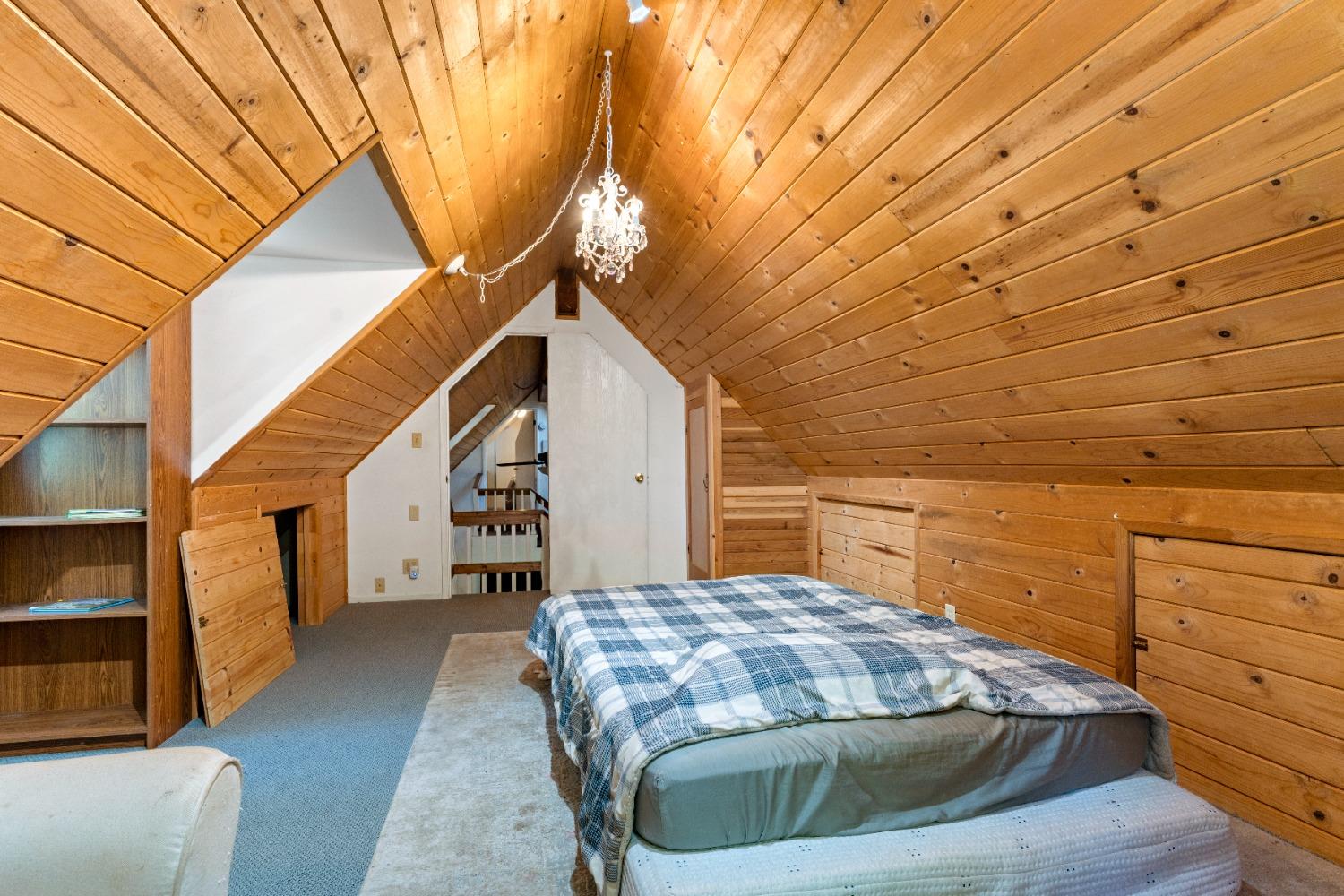 17582 New York House Road