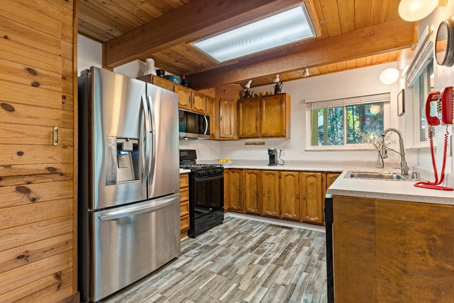 17582 New York House Road