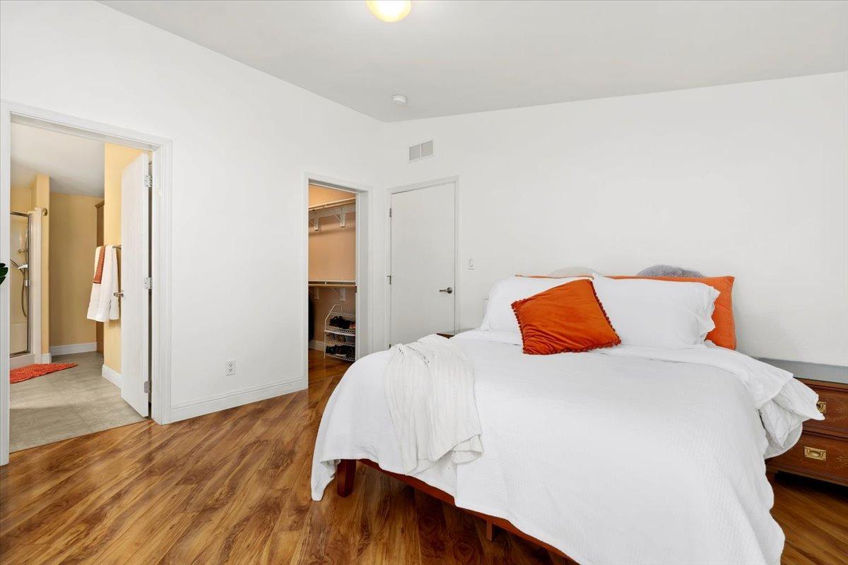 17307 New York House Road