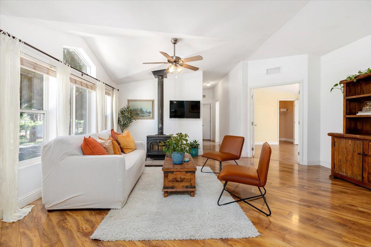 17307 New York House Road