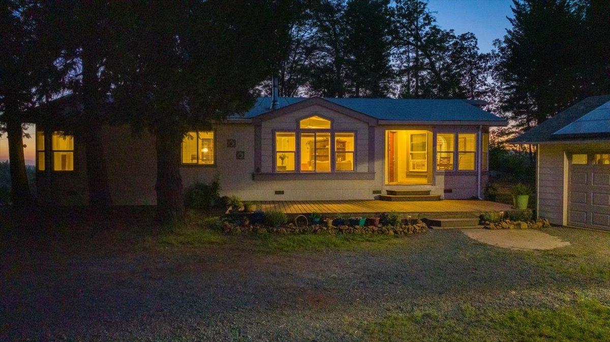 17307 New York House Road