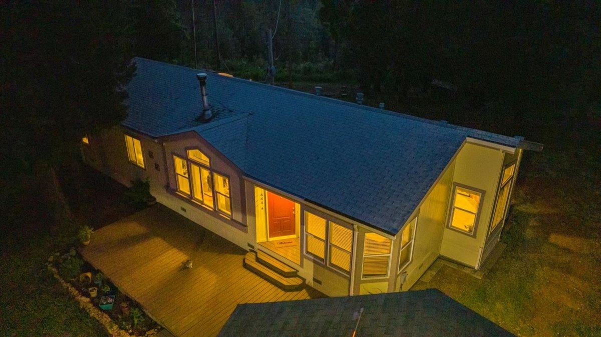 17307 New York House Road