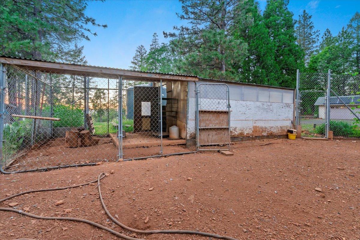 17307 New York House Road