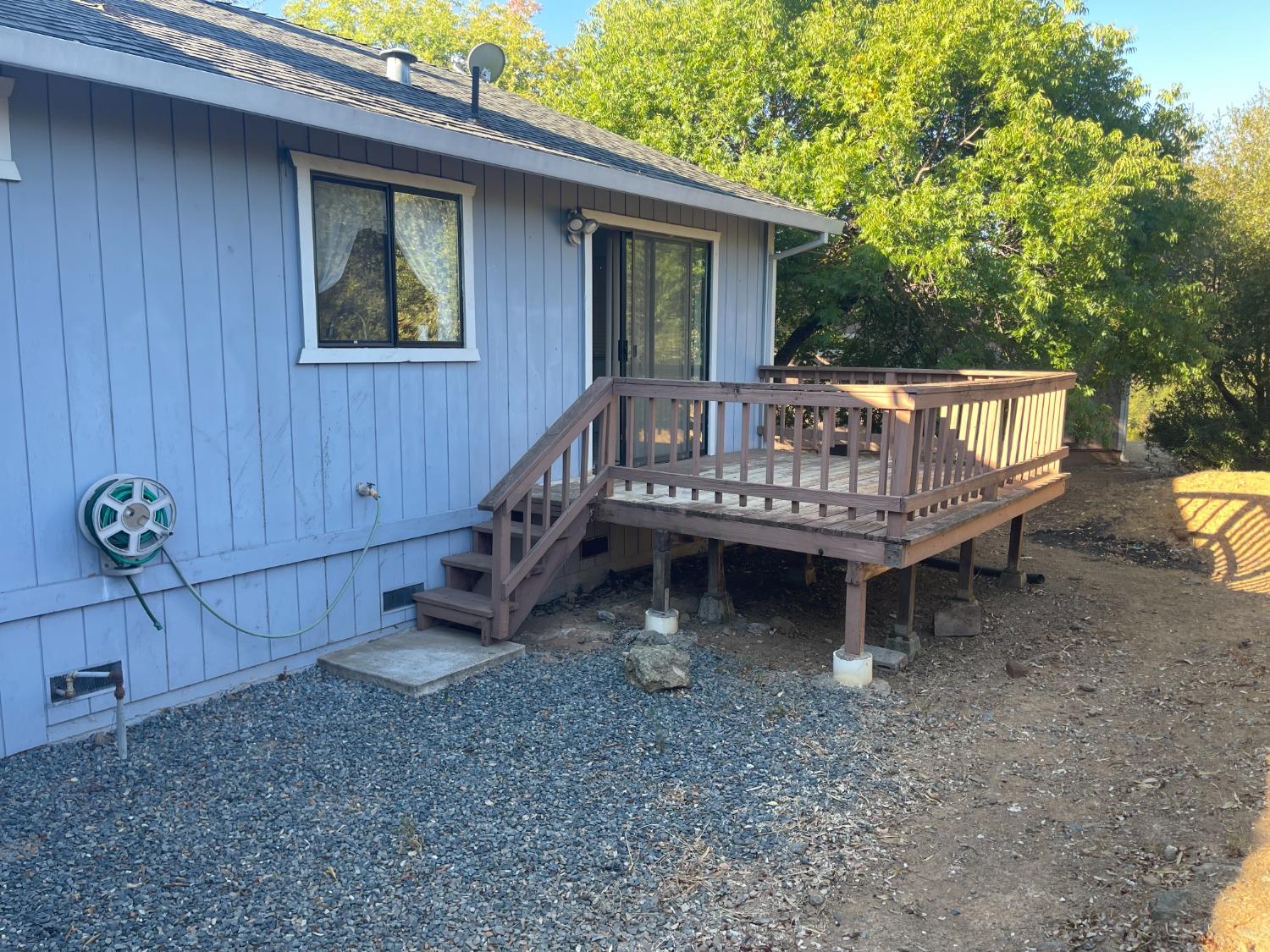 23122 Lone Pine Drive