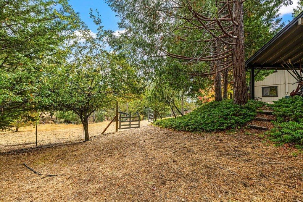 16685 Ernest Court