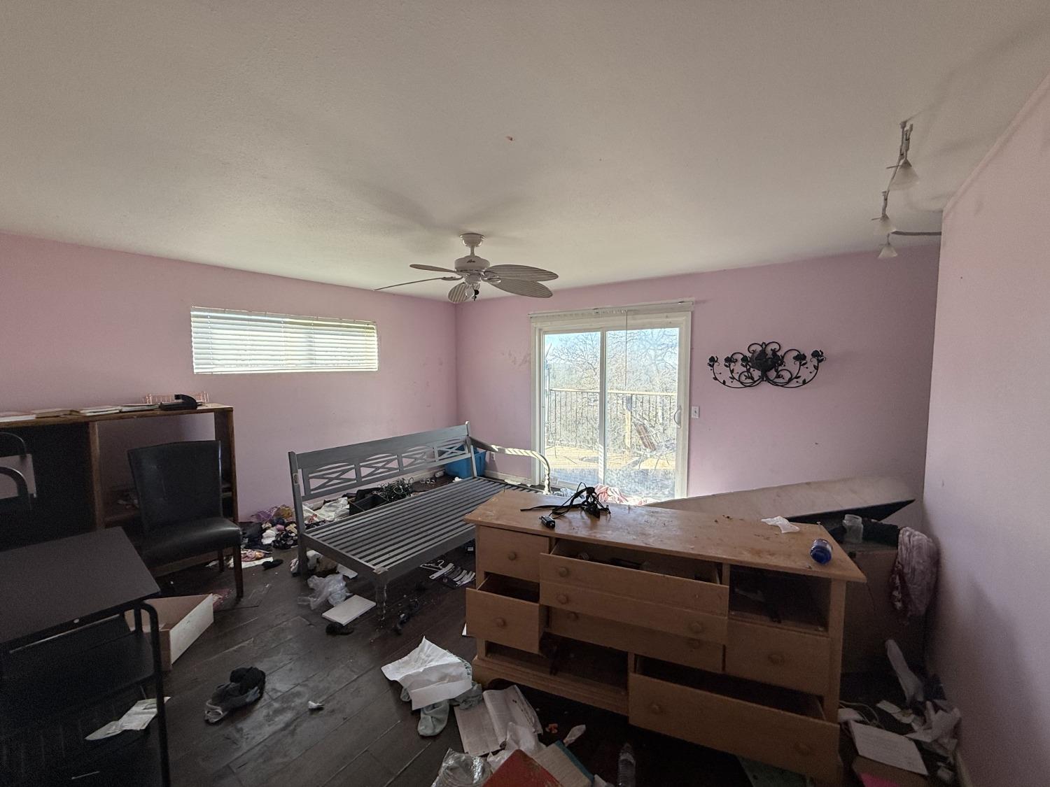 10700 Oak Drive