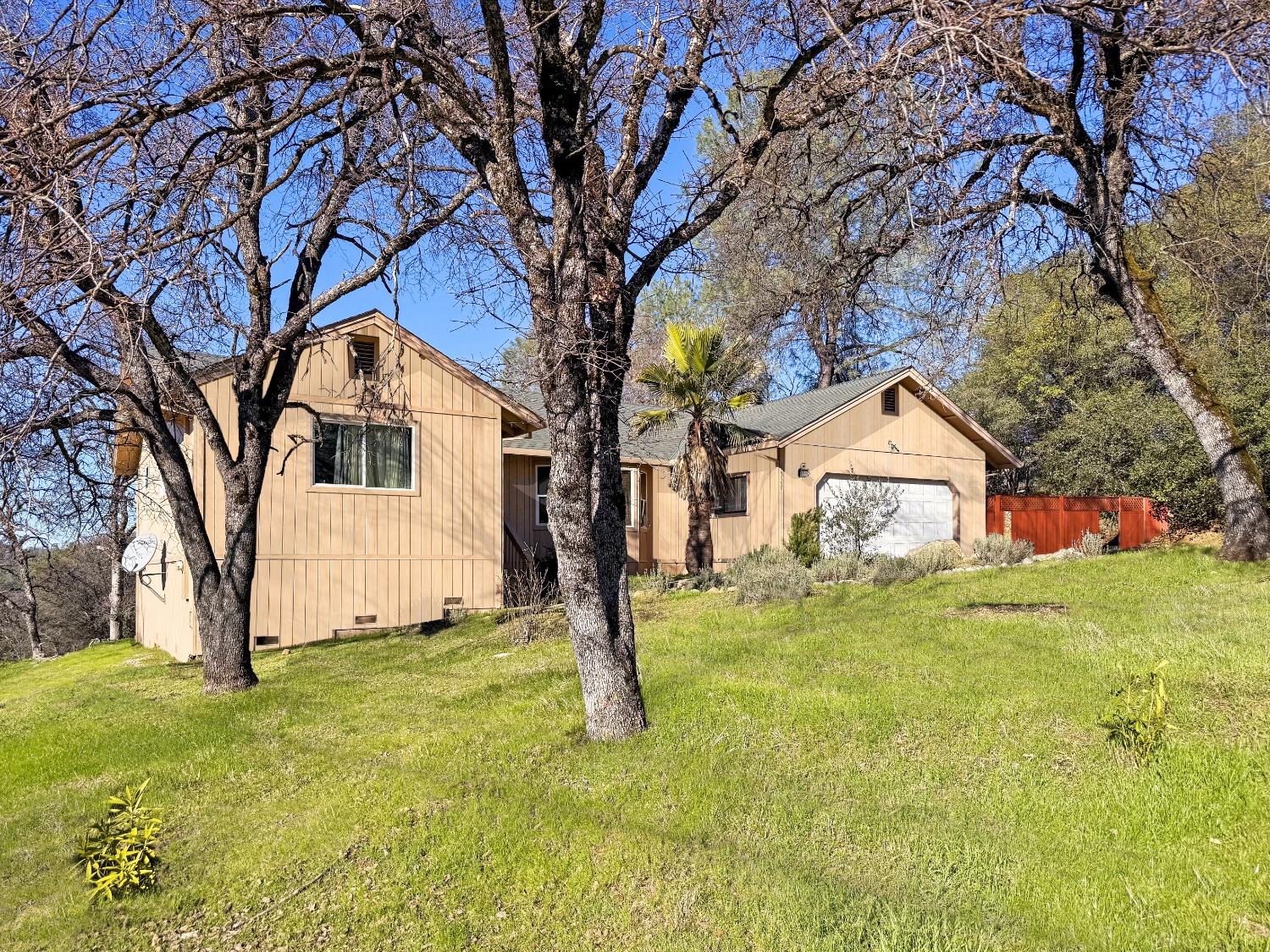 10700 Oak Drive