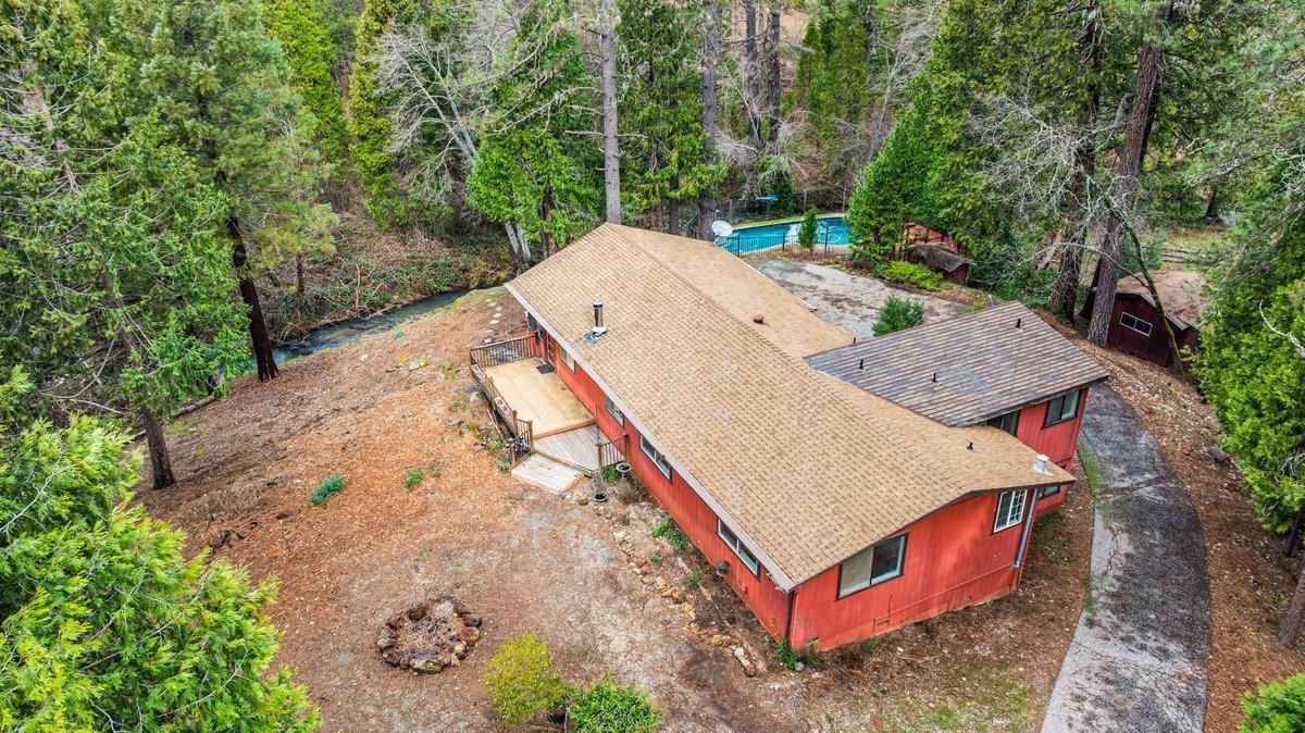 13834 Fletcher Lane