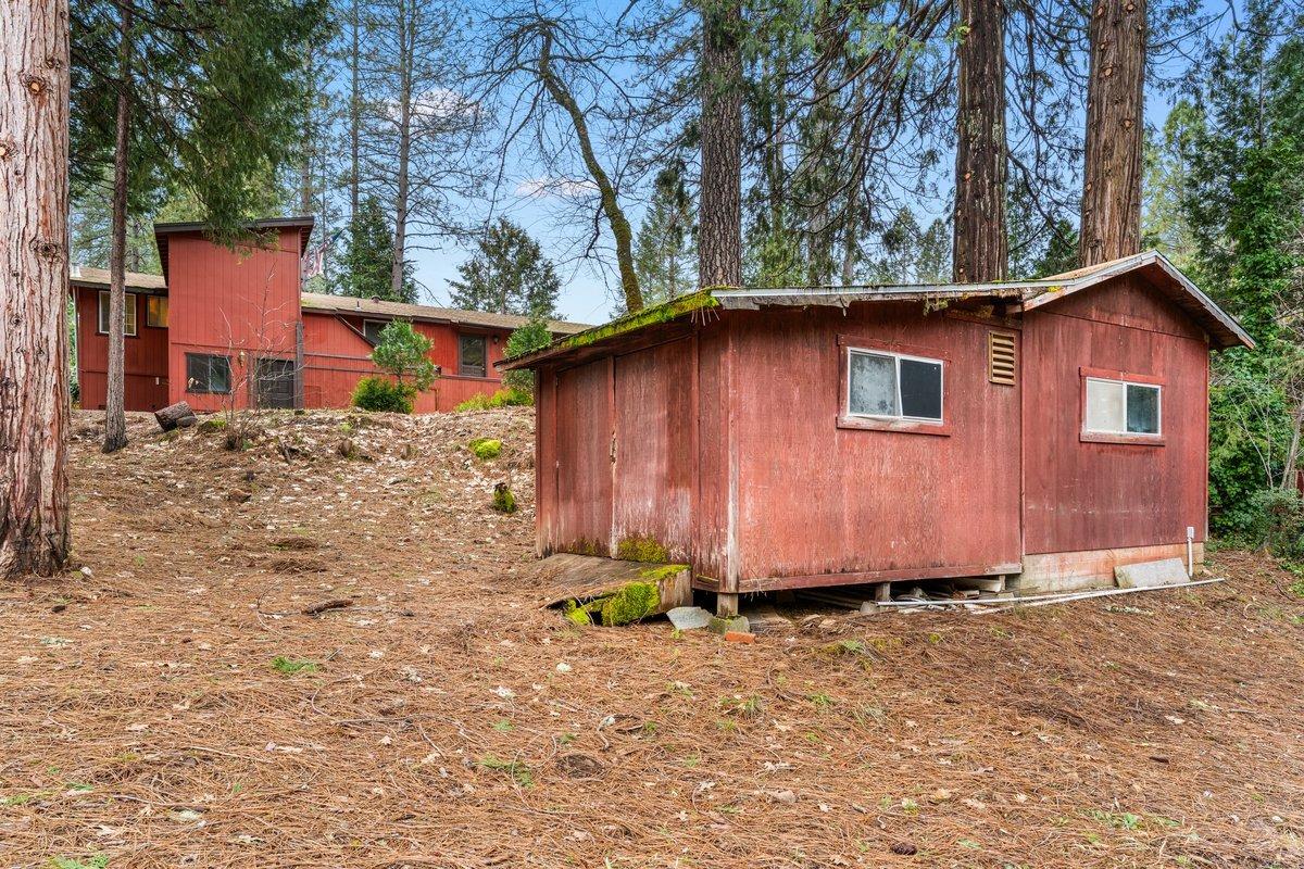 13834 Fletcher Lane