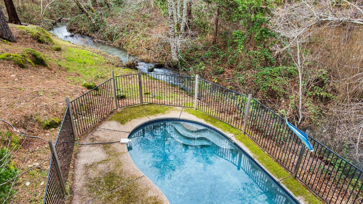 13834 Fletcher Lane