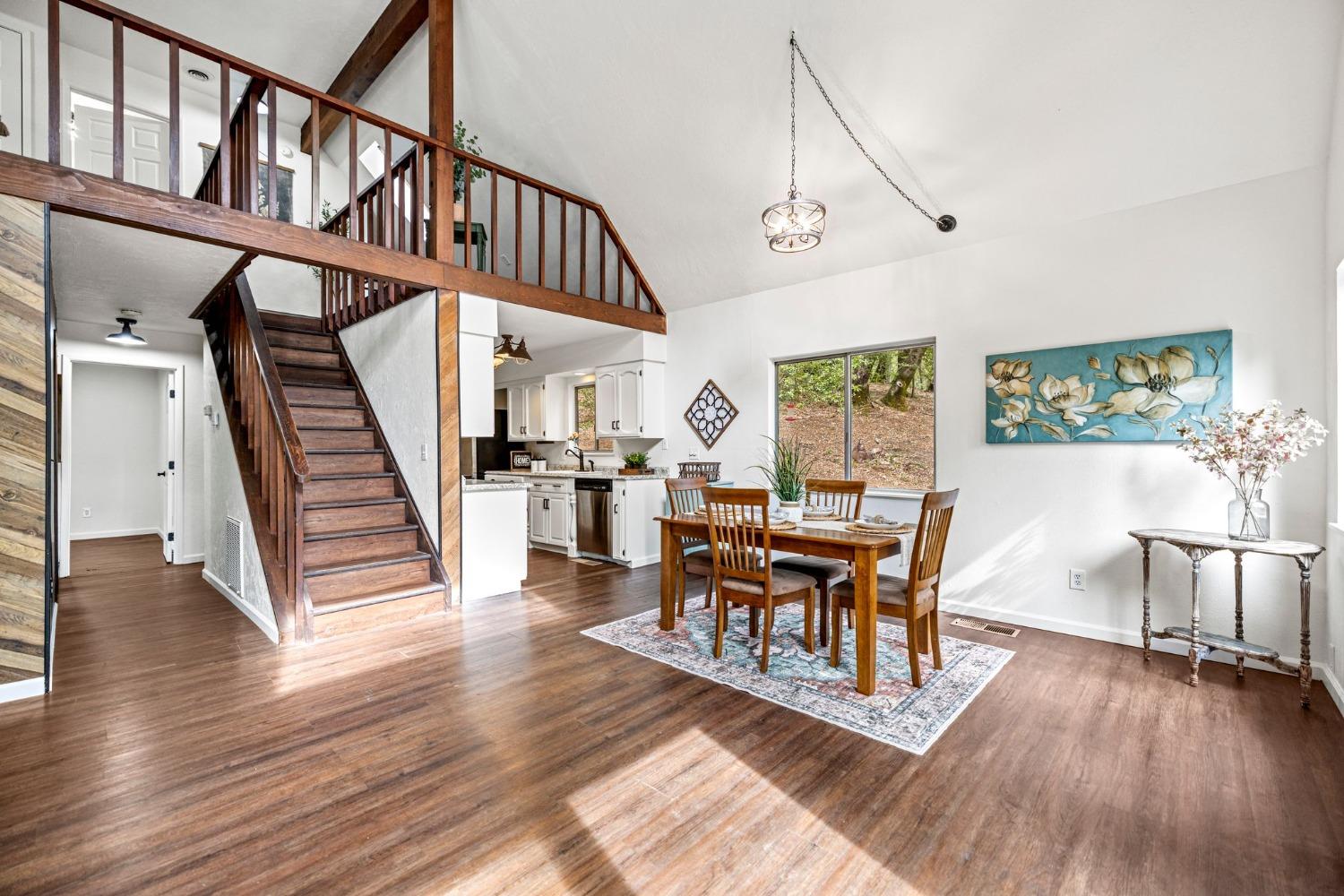 15994 Mountain View Drive