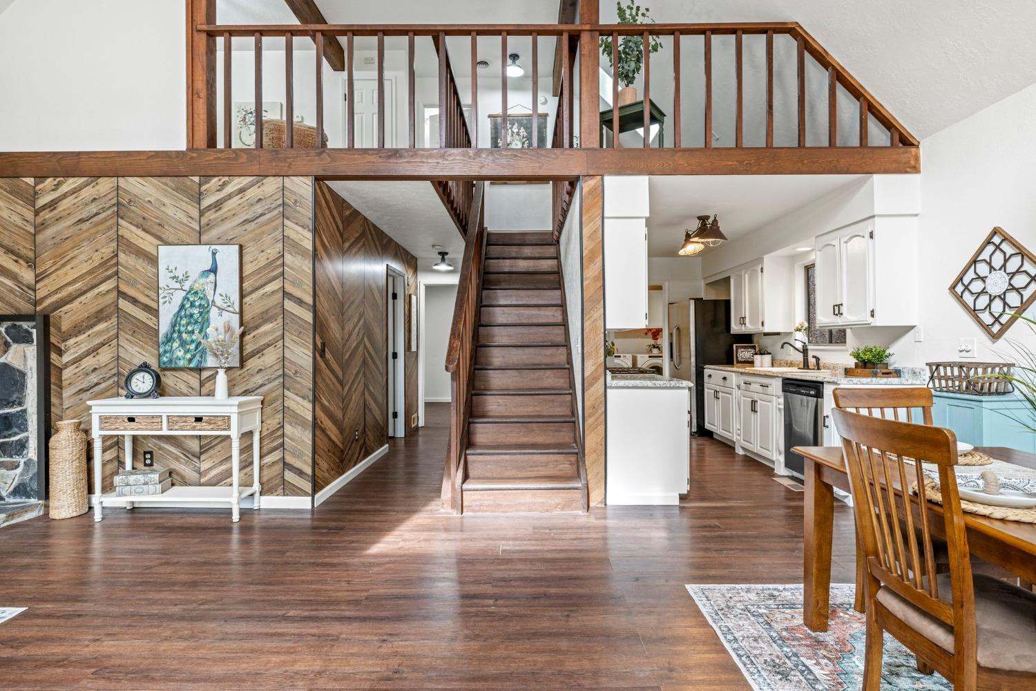 15994 Mountain View Drive