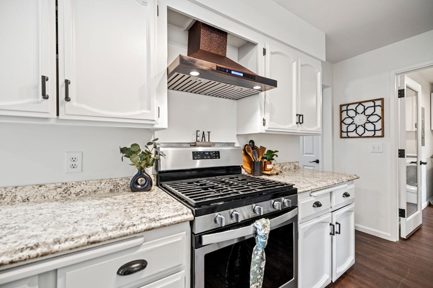 15994 Mountain View Drive
