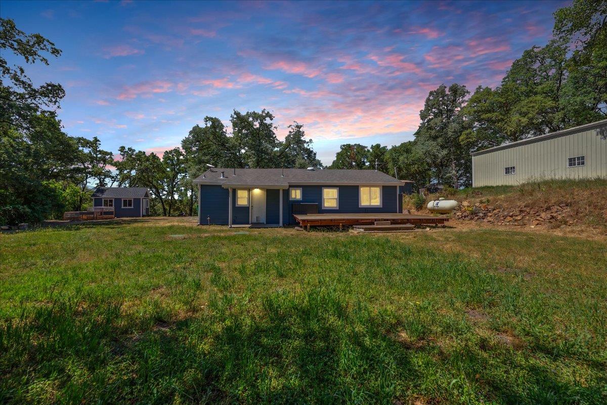 10048 Pineapple Court