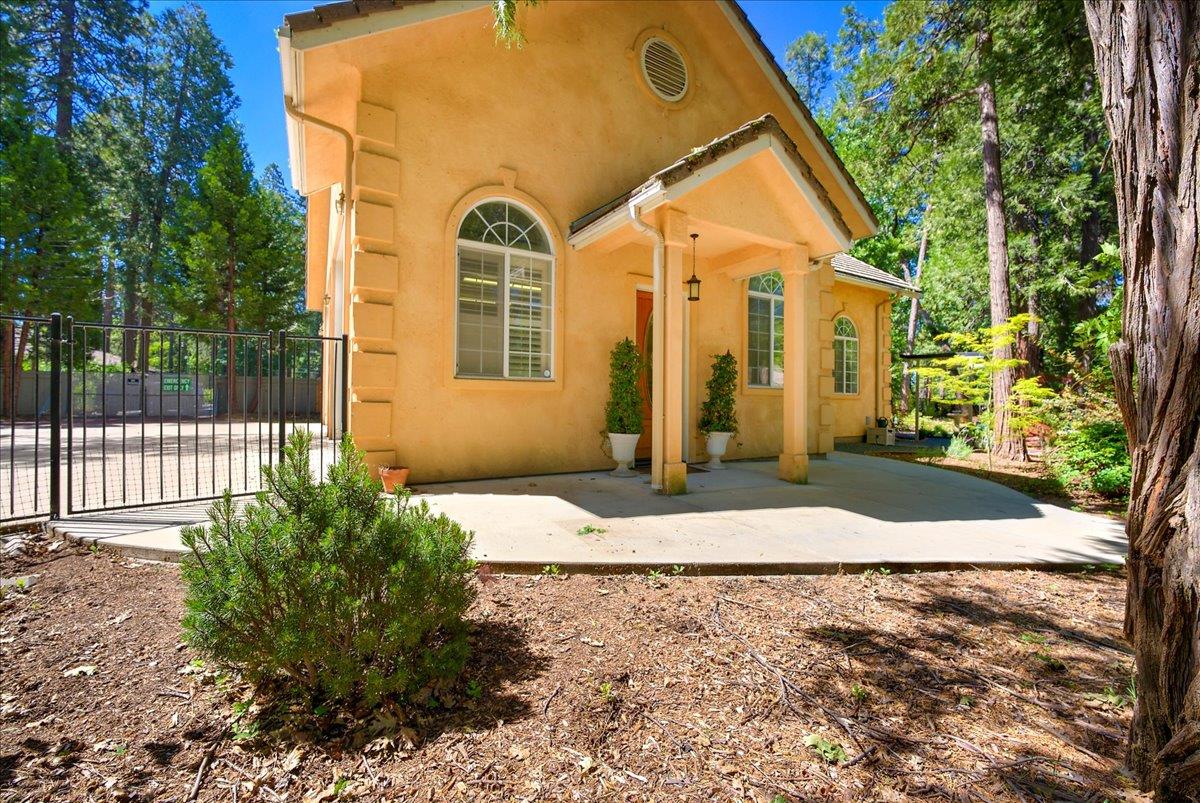 12986 Somerset Drive