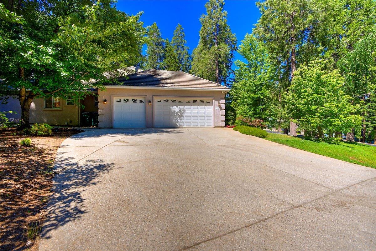 12986 Somerset Drive