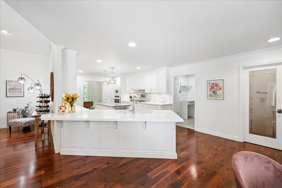 12986 Somerset Drive