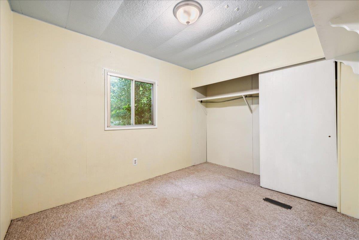 13169 Dogwood Lane