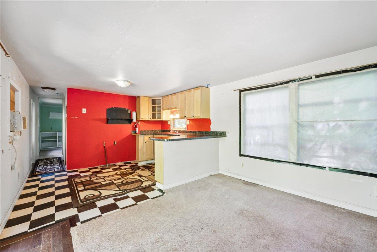 13169 Dogwood Lane