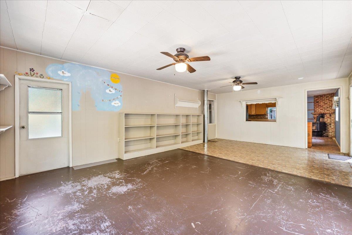 13169 Dogwood Lane