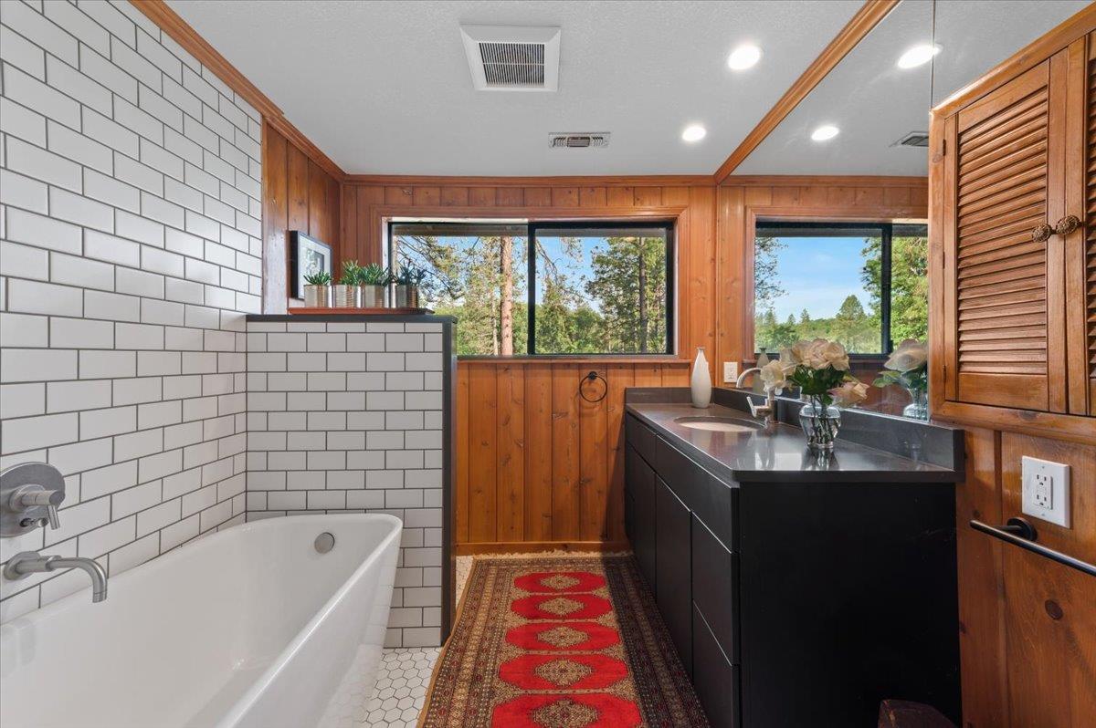 13665 Karrys Place