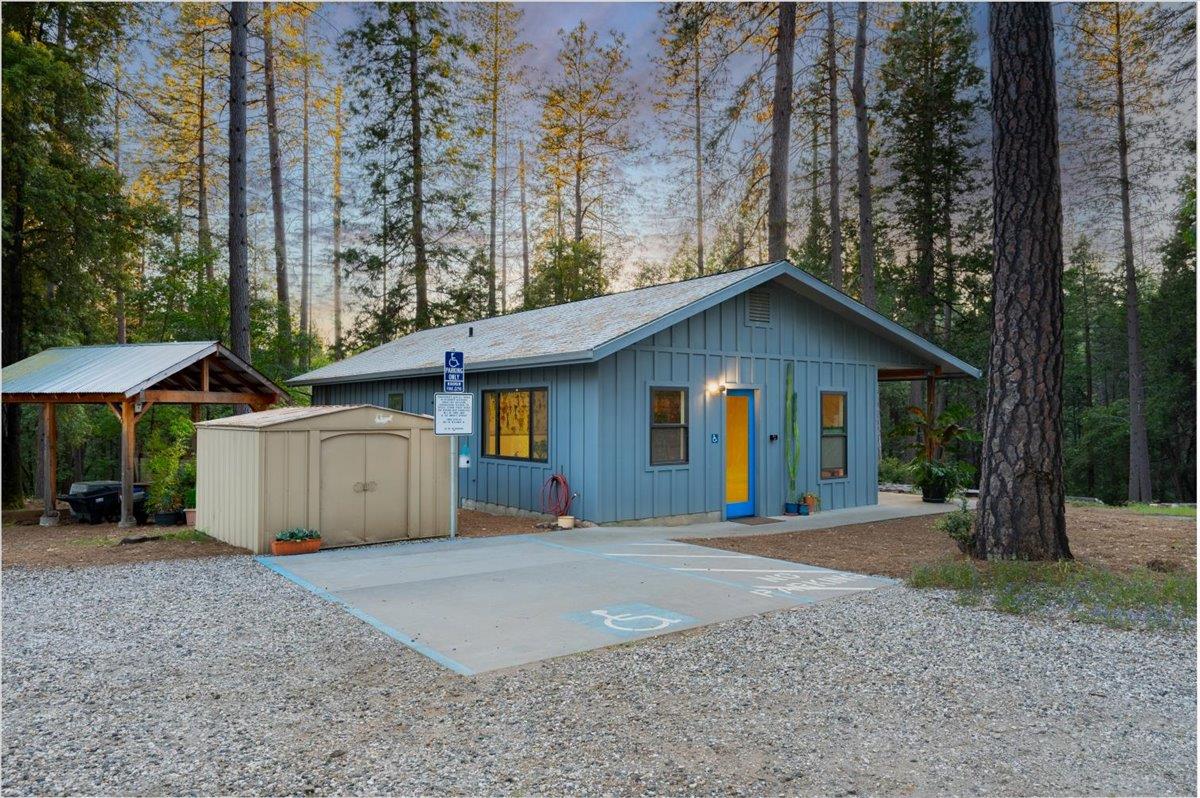 13665 Karrys Place