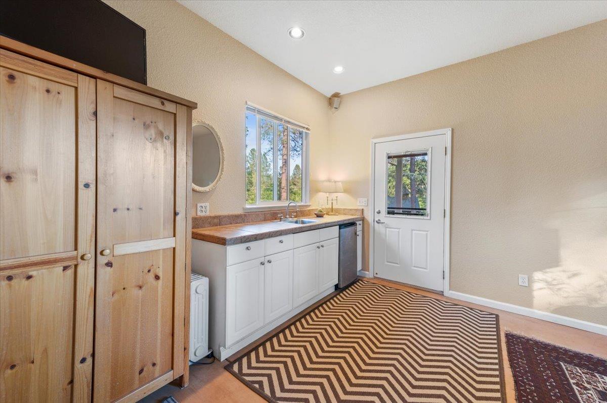 13665 Karrys Place