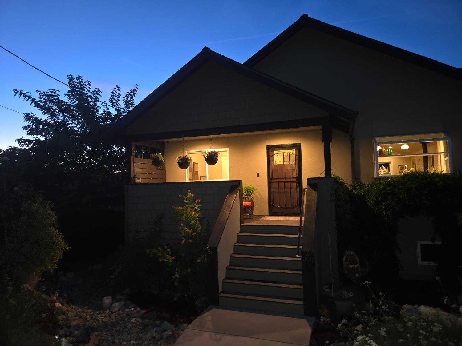 578 Douglas Avenue