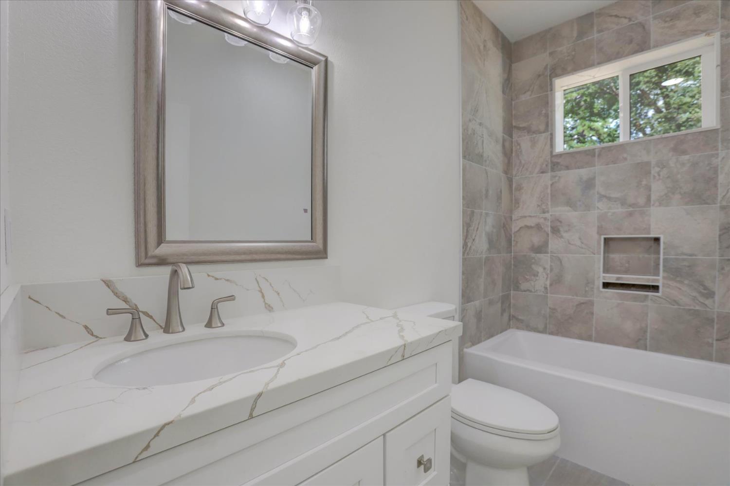 10279 Evergreen Ranch Court